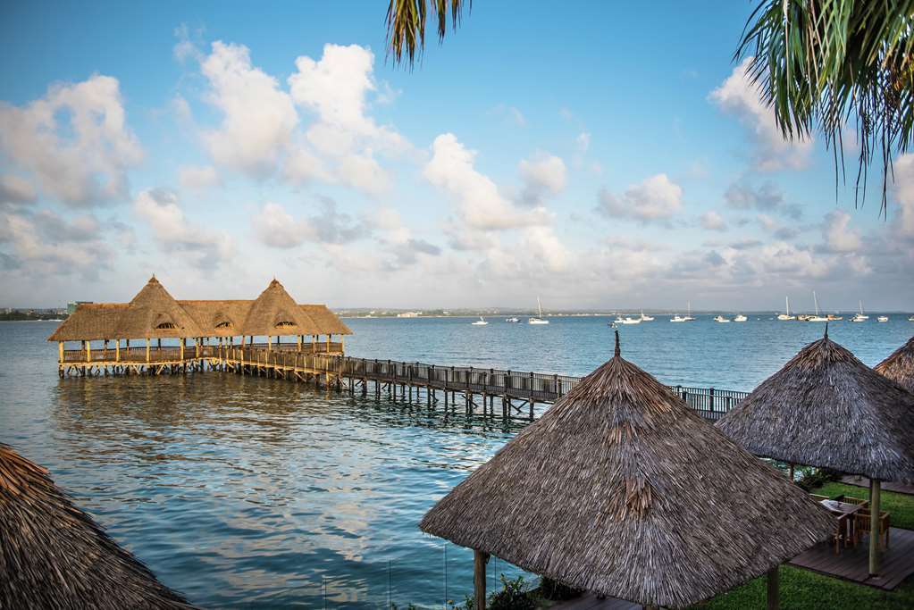 Delta Hotels By Marriott Dar Es Salaam Zewnętrze zdjęcie